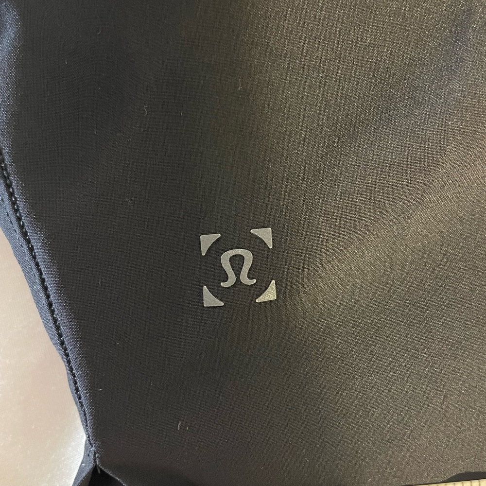 lululemon athletica Black Athletic Shorts with Liner - Picture 6 of 8